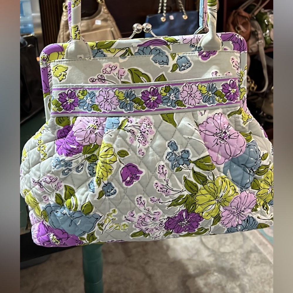 Cute VERA BRADLEY Floral Shoulder Bag